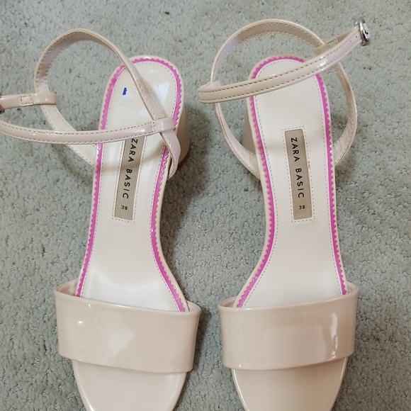 Zara Basic Nude laquer  Strap Round Heel Sandals s - Picture 8 of 8